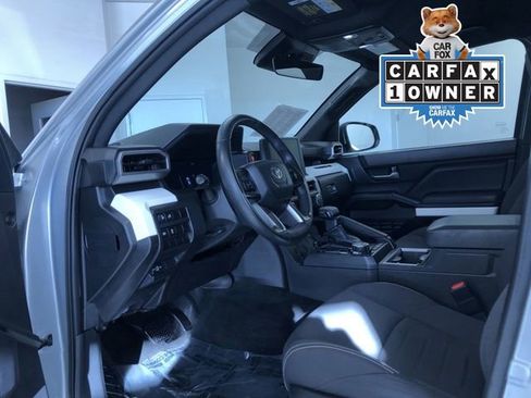 Used 2024 Toyota Tacoma TRD Off-Road image 2