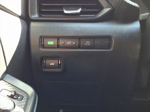 Used 2022 Nissan Sentra S image 14