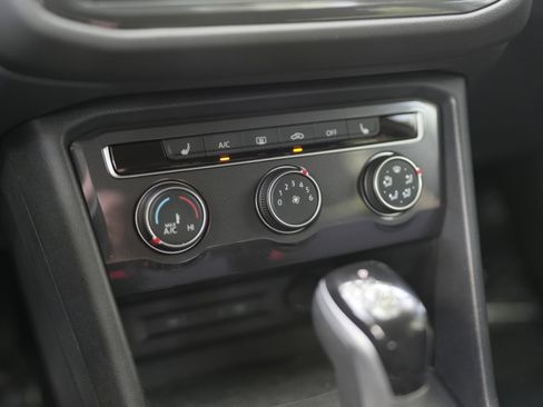 Certified 2024 Volkswagen Tiguan S image 16