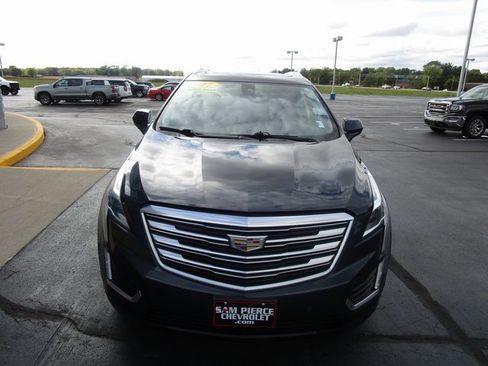 Used 2017 Cadillac XT5 Luxury image 8