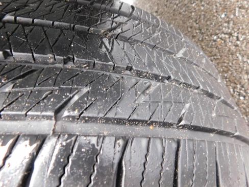 Used 2015 Dodge Challenger SXT image 23