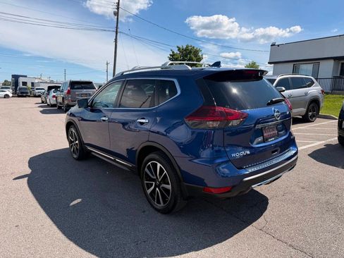 Used 2019 Nissan Rogue SL w/ Premium Package AWD/4WD image 8