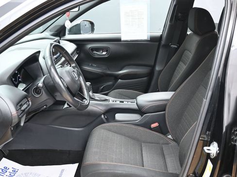 Used 2023 Honda HR-V Sport image 17