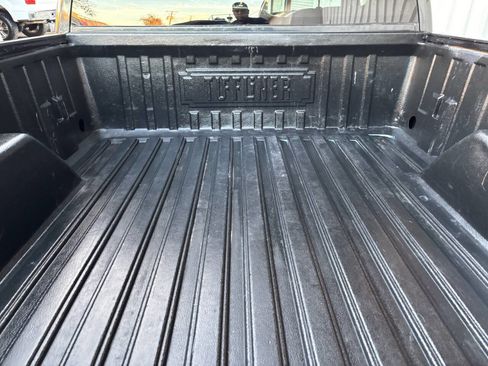 Used 2004 Chevrolet Silverado 1500 2WD Regular Cab image 19