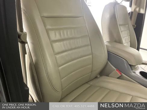 Used 2015 Ford Escape SE w/ Equipment Group 201A AWD/4WD image 27