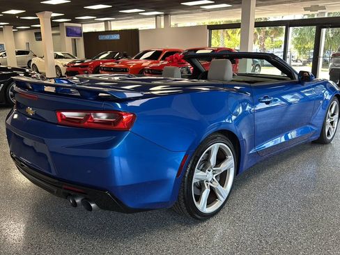 Used 2018 Chevrolet Camaro SS RWD image 46