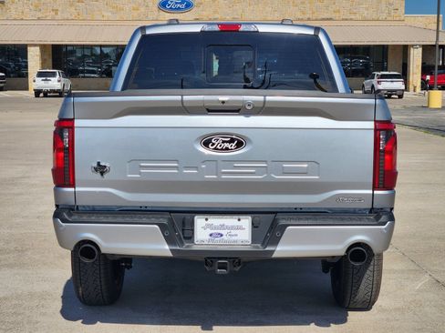 New 2026 Ford F150 XLT w/ Equipment Group 302A MID AWD/4WD image 8