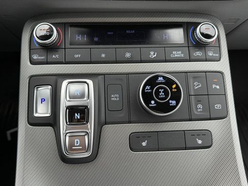 Used 2023 Hyundai Palisade SEL image 9