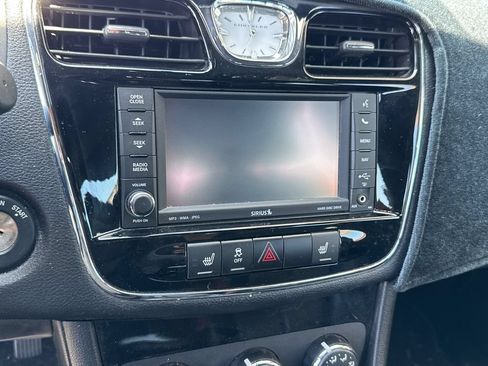 Used 2013 Chrysler 200 Limited w/ Sun/Sound Group FWD image 12
