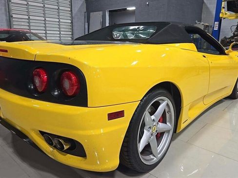 Used 2001 Ferrari 360 Spider RWD image 3