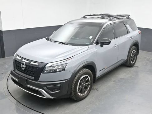 Used 2024 Nissan Pathfinder Rock Creek AWD/4WD image 37