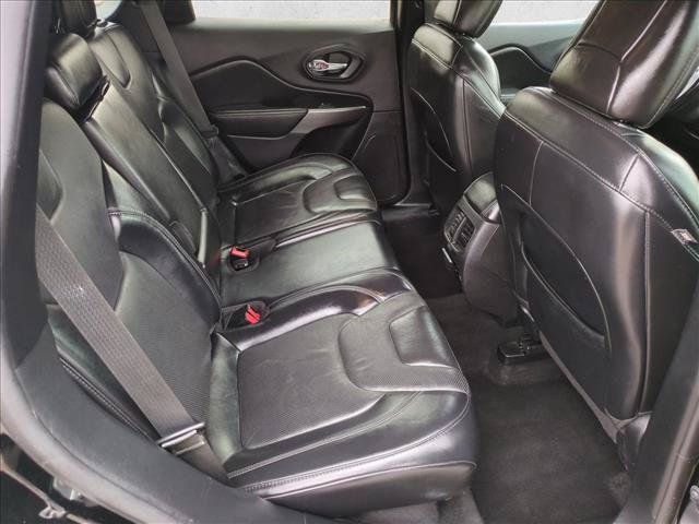 Used 2020 Jeep Cherokee Limited w/ Trailer Tow Group AWD/4WD image 18