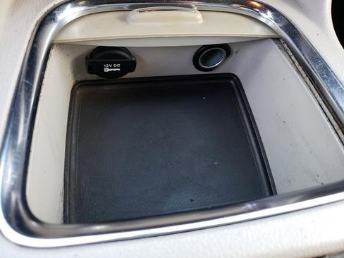 Used 2020 Dodge Grand Caravan SXT image 16