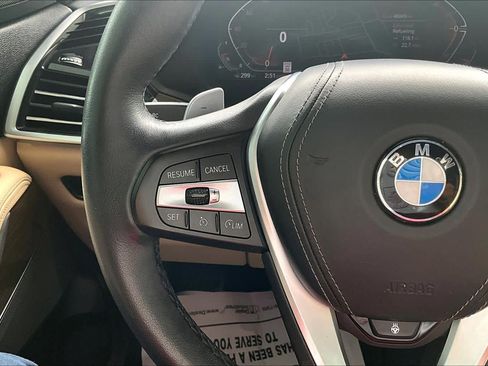 Used 2022 BMW X5 sDrive40i w/ Luxury Seating Package RWD image 24