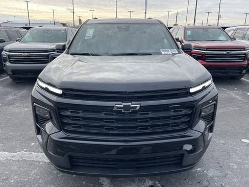 New 2026 Chevrolet Traverse LT w/ Midnight/Sport Edition image 2