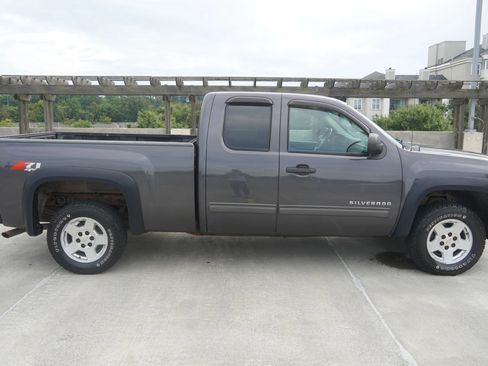 Used 2011 Chevrolet Silverado 1500 LT w/ All-Star Edition image 22