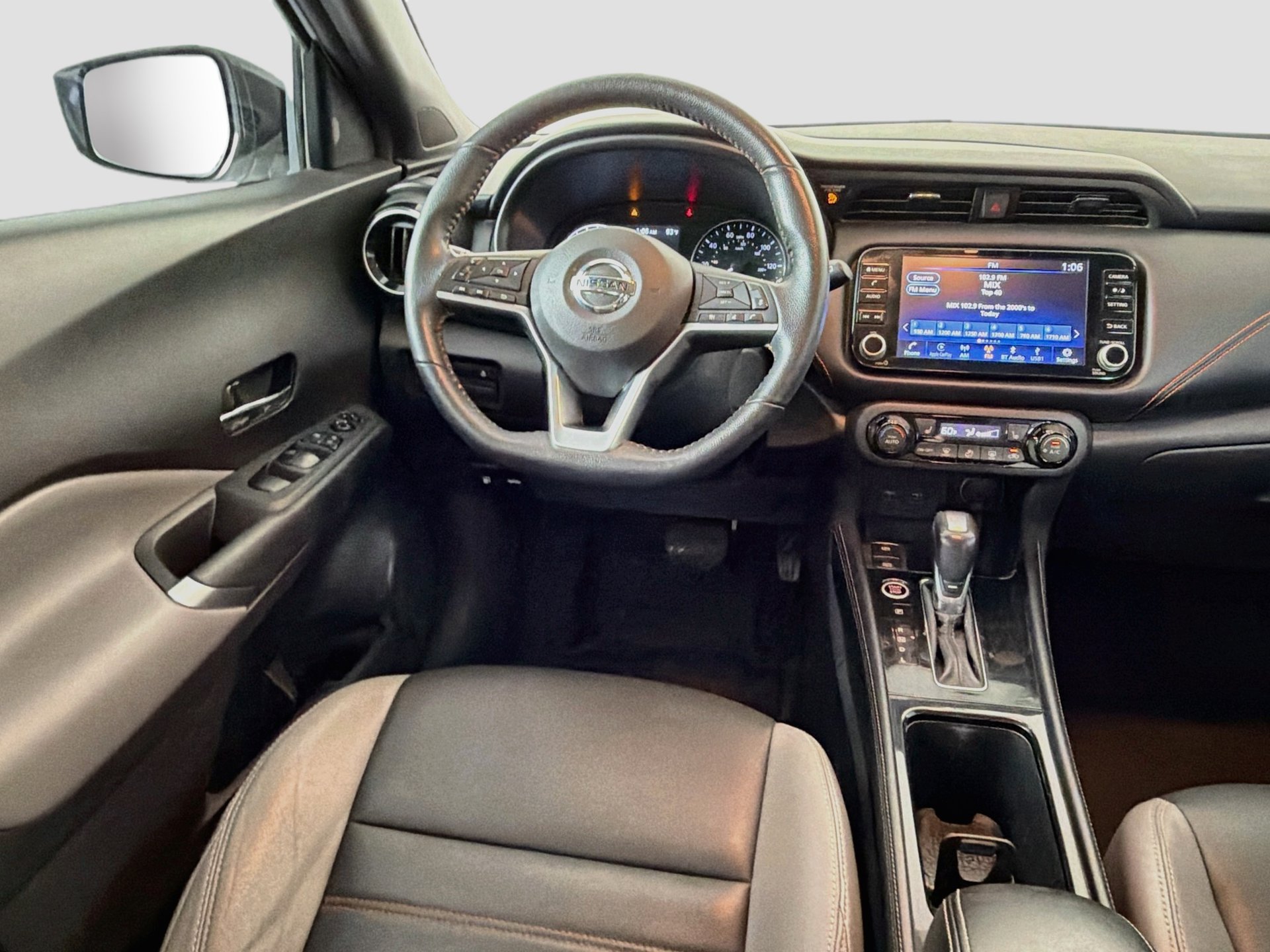 Used 2021 Nissan Kicks SR w/ SR Premium Package FWD image 22