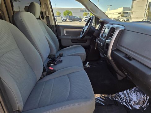 Certified 2017 RAM 1500 Classic SLT image 28