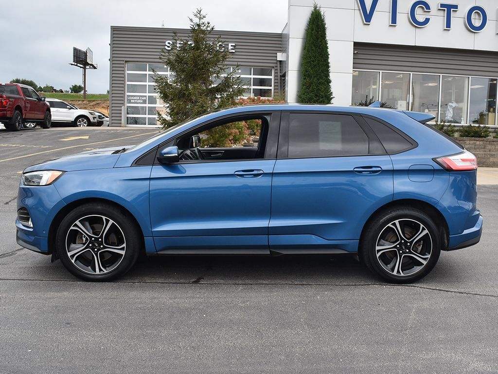 Used 2019 Ford Edge ST w/ Equipment Group 401A AWD/4WD image 2