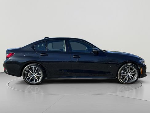 Used 2022 BMW 330i xDrive Sedan w/ Premium Package 2 AWD/4WD image 17