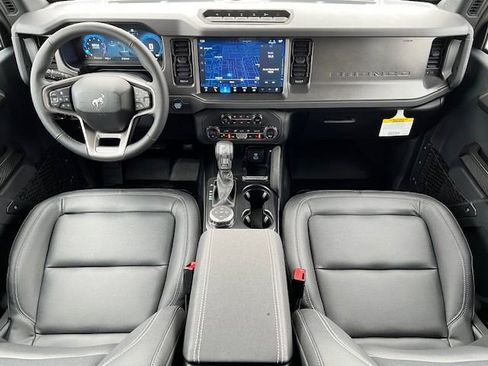 New 2025 Ford Bronco Badlands image 21