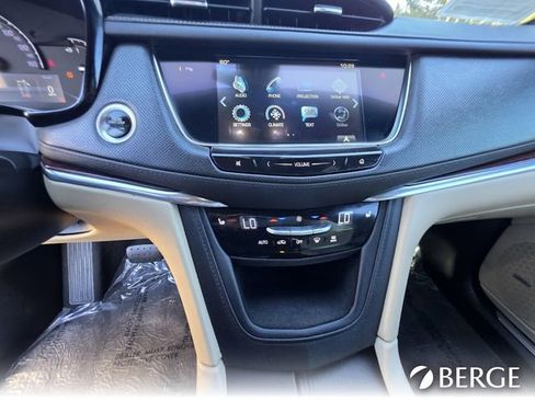 Used 2019 Cadillac XT5 Luxury image 20