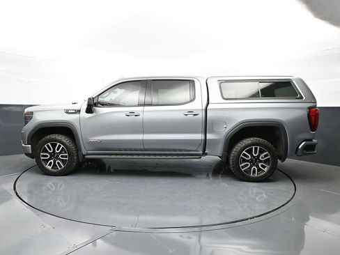 Used 2023 GMC Sierra 1500 AT4 w/ AT4 Premium Package AWD/4WD image 8
