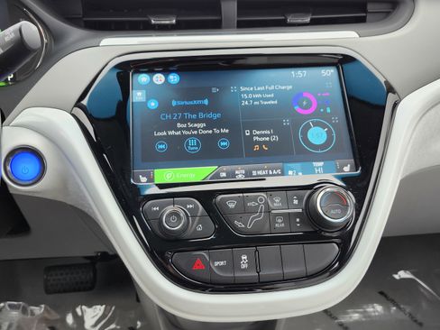 Used 2018 Chevrolet Bolt Premier w/ Driver Confidence II Package image 29