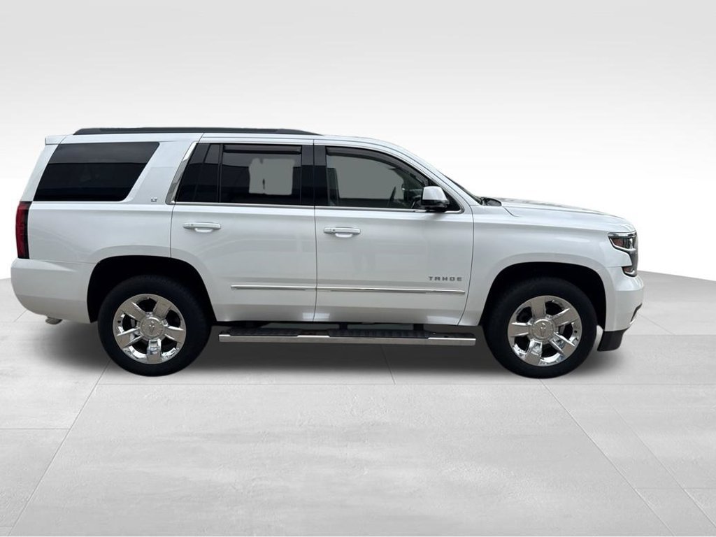 Used 2017 Chevrolet Tahoe LT w/ LT Signature Package AWD/4WD image 5