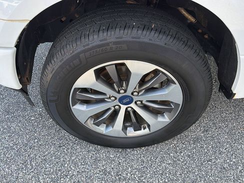 Used 2019 Ford F150 XL w/ Equipment Group 101A Mid AWD/4WD image 32