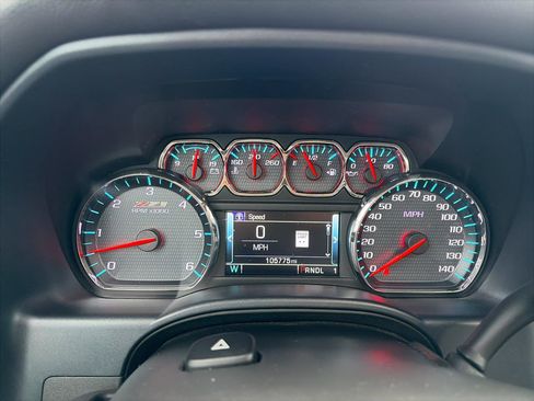 Used 2019 Chevrolet Silverado 2500 LTZ w/ Vortec Plus Package image 13