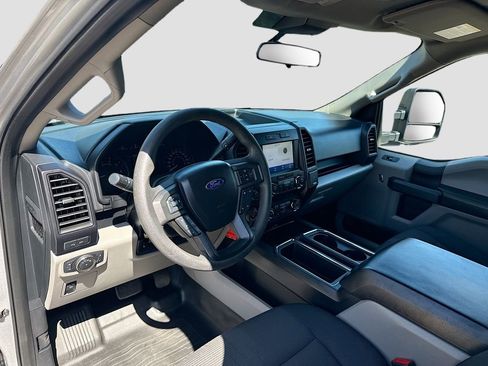 Used 2020 Ford F150 XL w/ Equipment Group 101A Mid AWD/4WD image 10