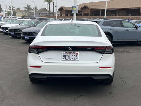 Certified 2023 Honda Accord EX image 23