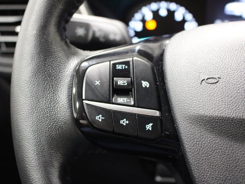 Used 2021 Ford Escape SE w/ Convenience Package FWD image 12