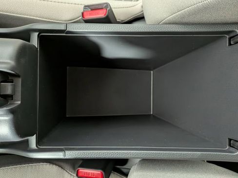 New 2027 Honda HR-V LX image 19