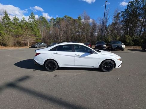 New 2026 Hyundai Elantra SEL Sport image 12