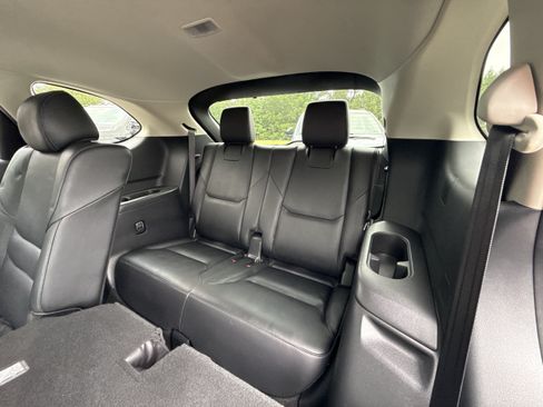 Used 2019 MAZDA CX-9 Touring FWD image 24