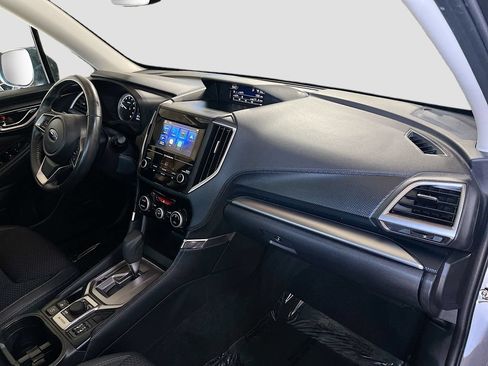 Used 2024 Subaru Forester Premium AWD/4WD image 31