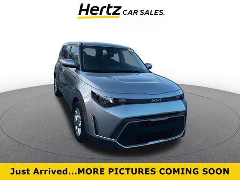 Used 2025 Kia Soul LX w/ LX Technology Package image 1