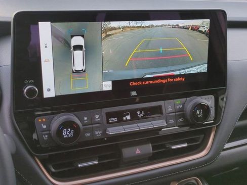 Certified 2025 Toyota Grand Highlander AWD Hybrid image 13