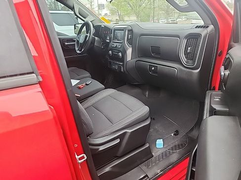 Used 2022 Chevrolet Silverado 1500 Custom image 14
