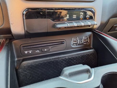 Used 2019 RAM 1500 Rebel w/ Rebel Level 1 Equipment Group AWD/4WD image 10