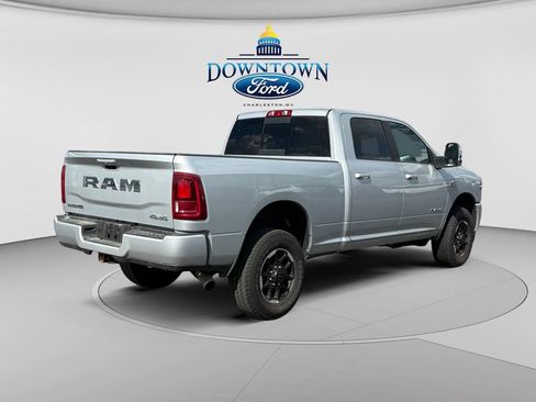Used 2026 RAM 2500 Laramie AWD/4WD image 3