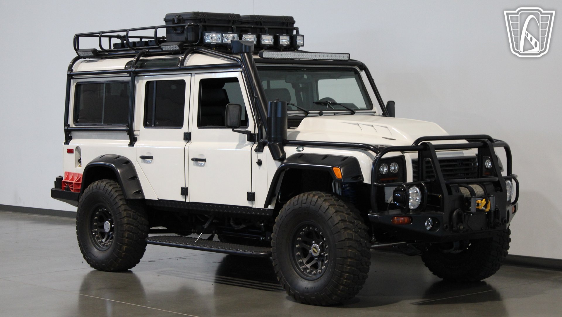 Used 1993 Land Rover Defender 110 AWD/4WD image 26