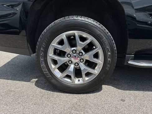 Used 2018 GMC Yukon SLE w/ SLE Value Package AWD/4WD image 32