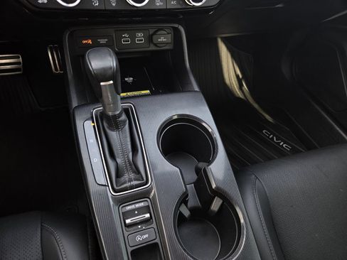 Used 2024 Honda Civic Sport Touring image 13
