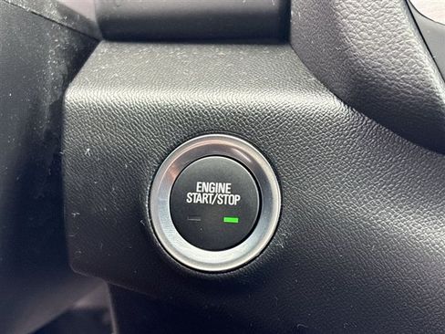 Certified 2023 GMC Terrain SLE w/ Driver Convenience Package FWD image 16