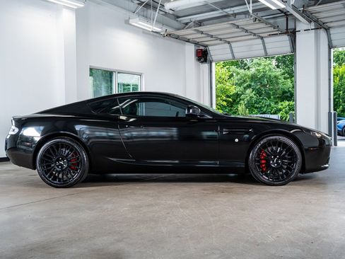 Used 2011 Aston Martin DB9 Coupe image 5
