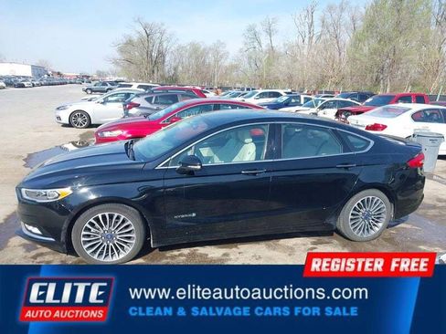 Used 2017 Ford Fusion Titanium FWD image 27
