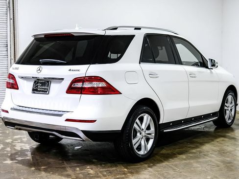 Used 2015 Mercedes-Benz ML 350 4MATIC w/ Premium 1 Package image 8